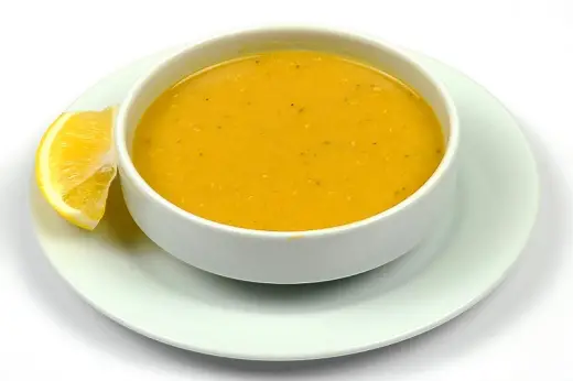Süzme Mercimek Çorbası