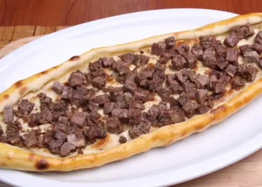 kavurmalı pide